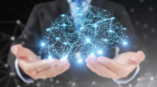 先进能源存储技术对能源领域的技术创新起到了至关重要的推动作用。从解决可再生能源波动性的问题到应对电动汽车充电挑战，再到为微电网和离网系统提供解决方案，储能技术的发展将不断推动能源行业向更加可持续、高效的方向发展。在储能技术的引领下，我们迎来了一个更为光明的能源未来。