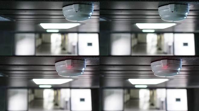 智能化防盗系统作为保护公共场所安全的新守护者，具备监控功能、预警功能和远程管理功能三大关键特点。